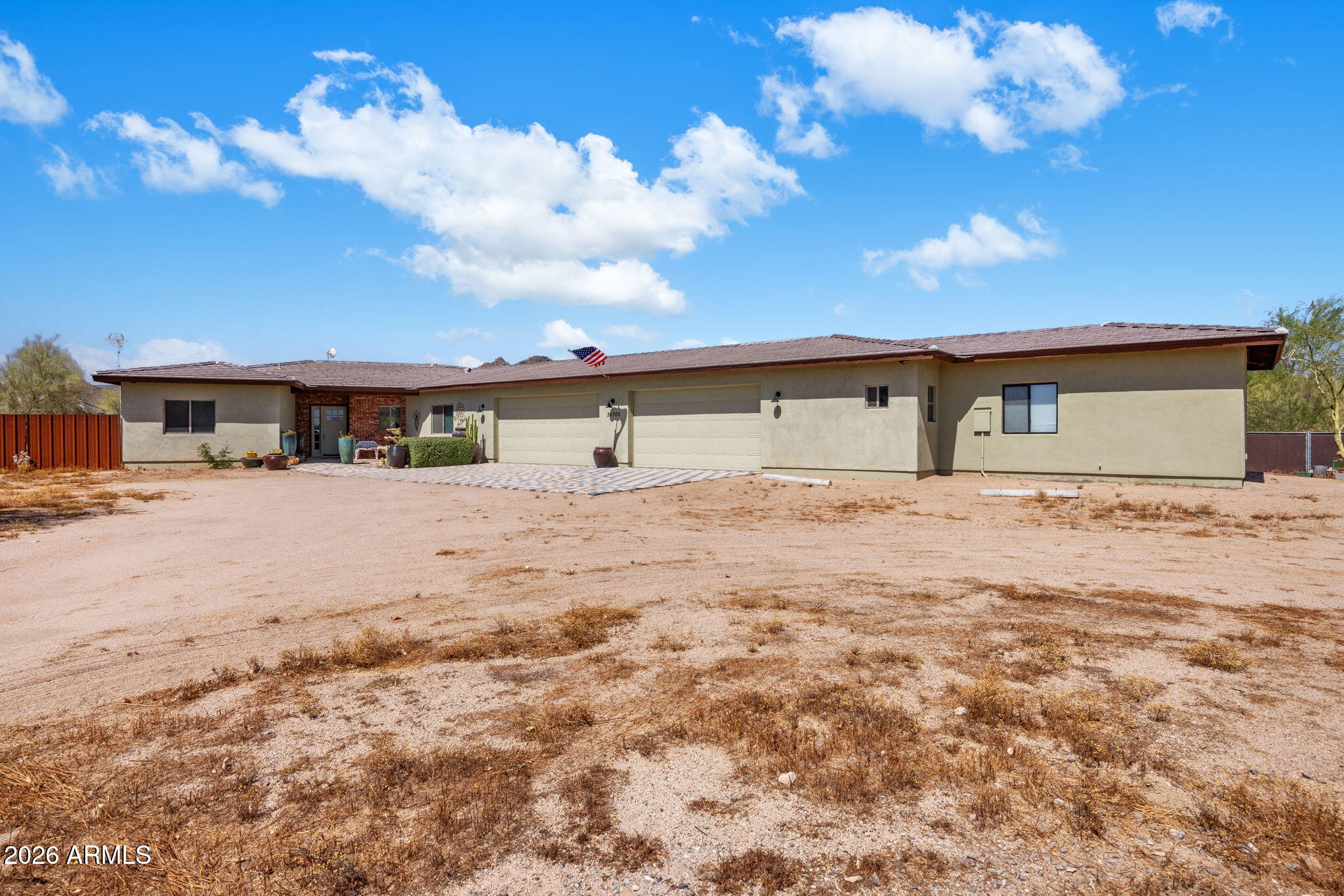 36705 N 26TH Place