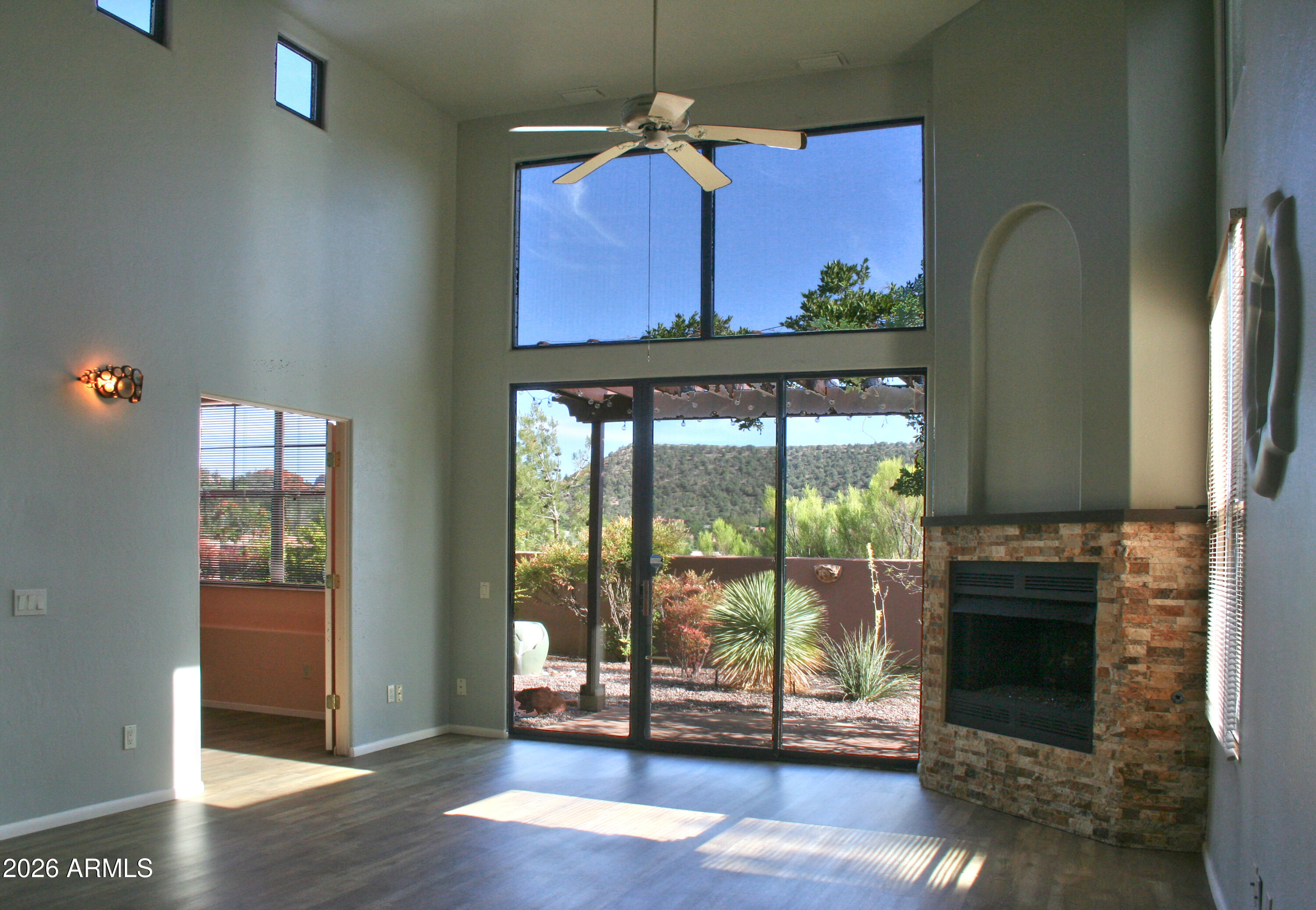 1413 VISTA MONTANA Road