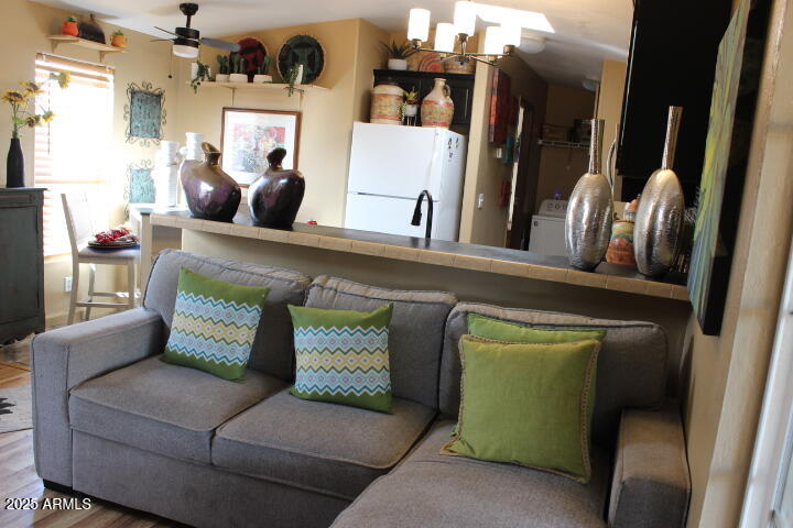 2208 W Baseline Avenue