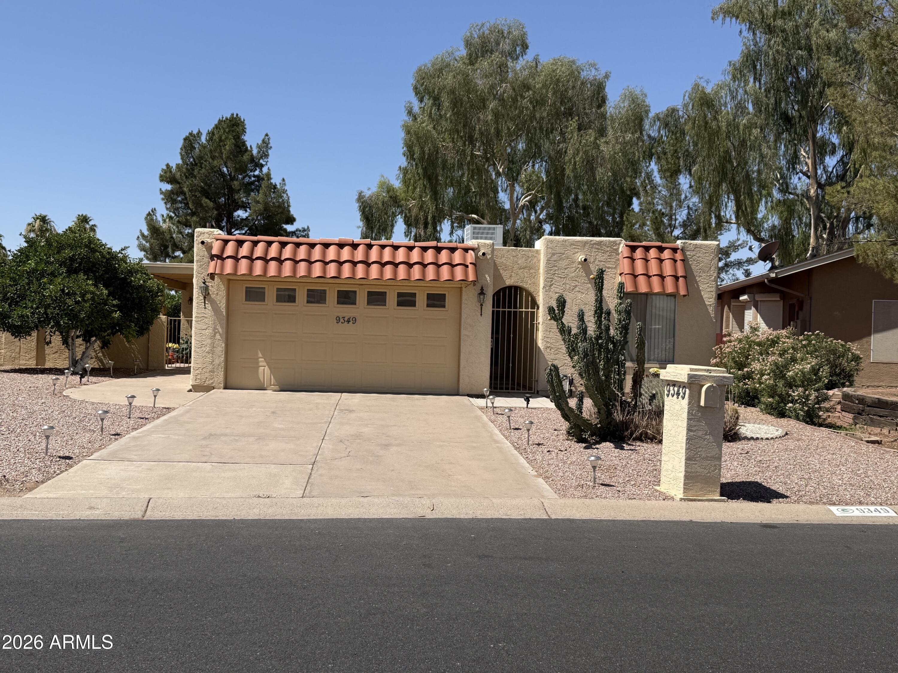 9349 E PARKSIDE Drive