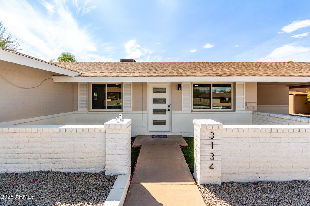 Photo of 3134 S Evergreen Road, Tempe, AZ 85282 (MLS # 6922136)
