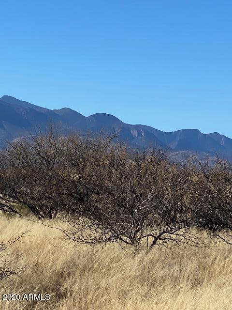 TBD 8 Ac's OFF CALLE MIA -- '-'