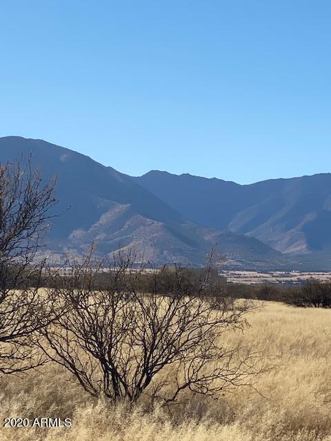 TBD 8 Ac's OFF CALLE MIA -- '-'