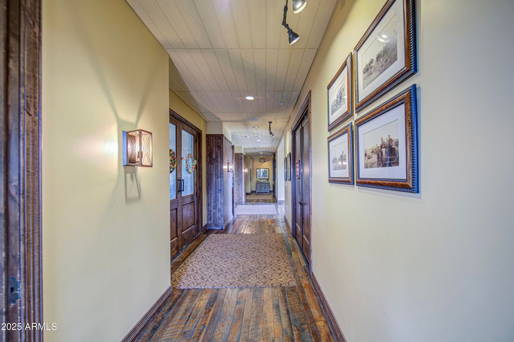 listing image 54