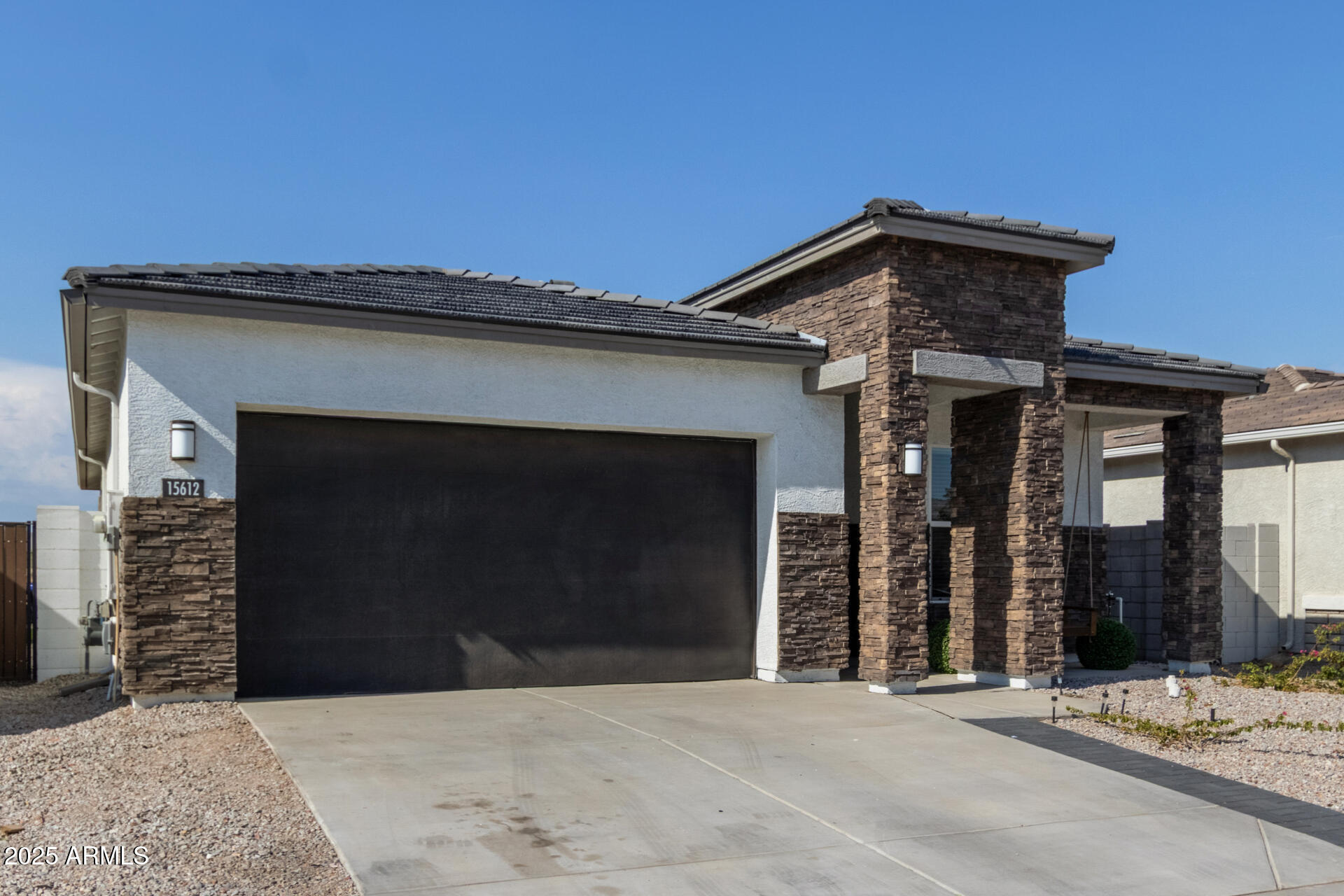 15612 W SMOKETREE Drive