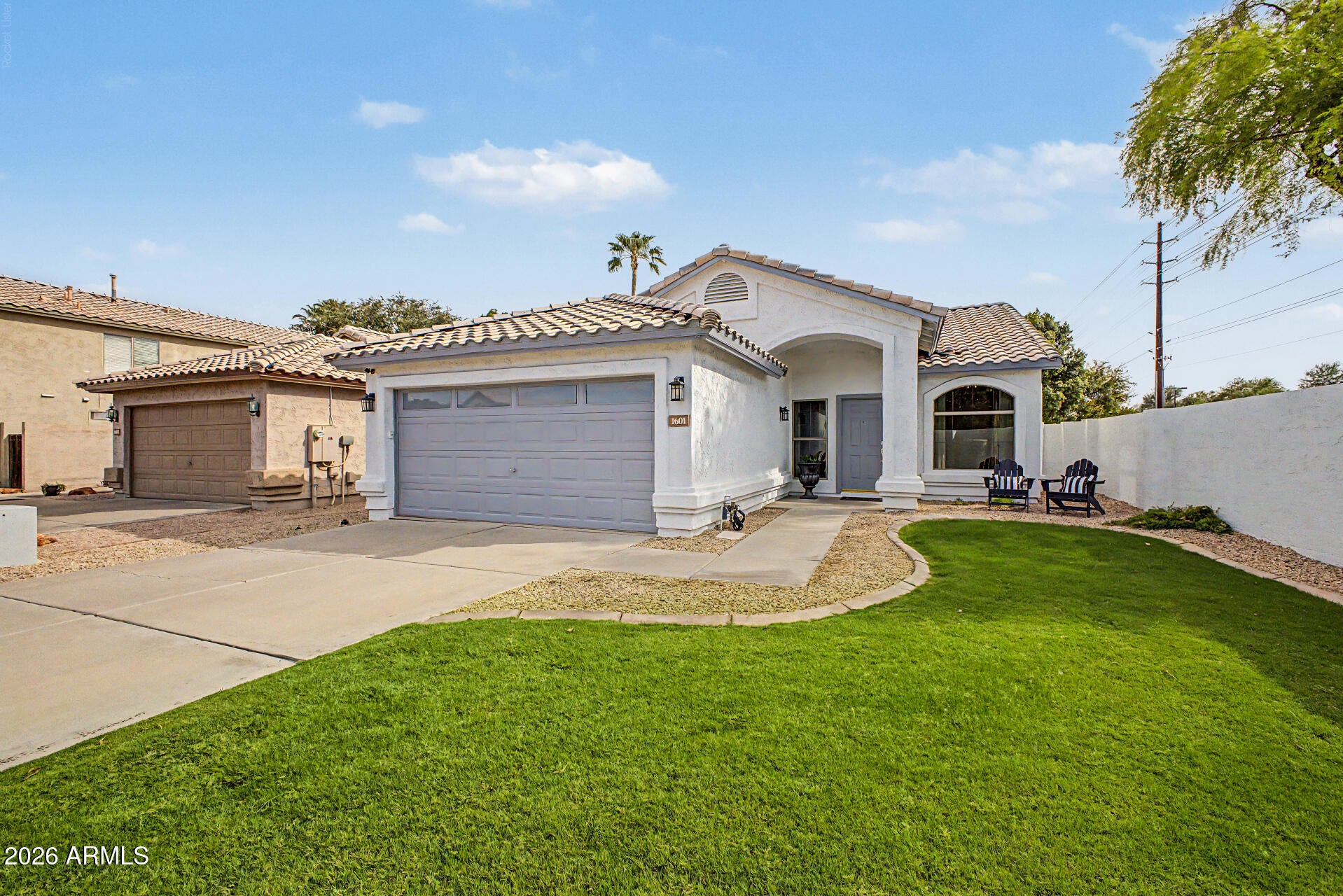 1601 E BARBARITA Avenue