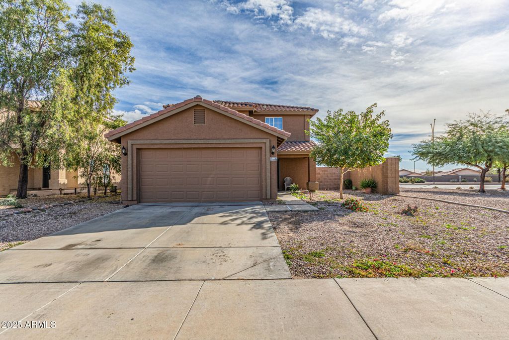 Photo of 22613 W Desert Bloom Street, Buckeye, AZ 85326 (MLS # 6962446)
