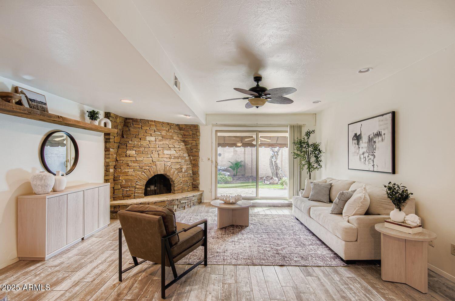 7813 E CORONADO Road