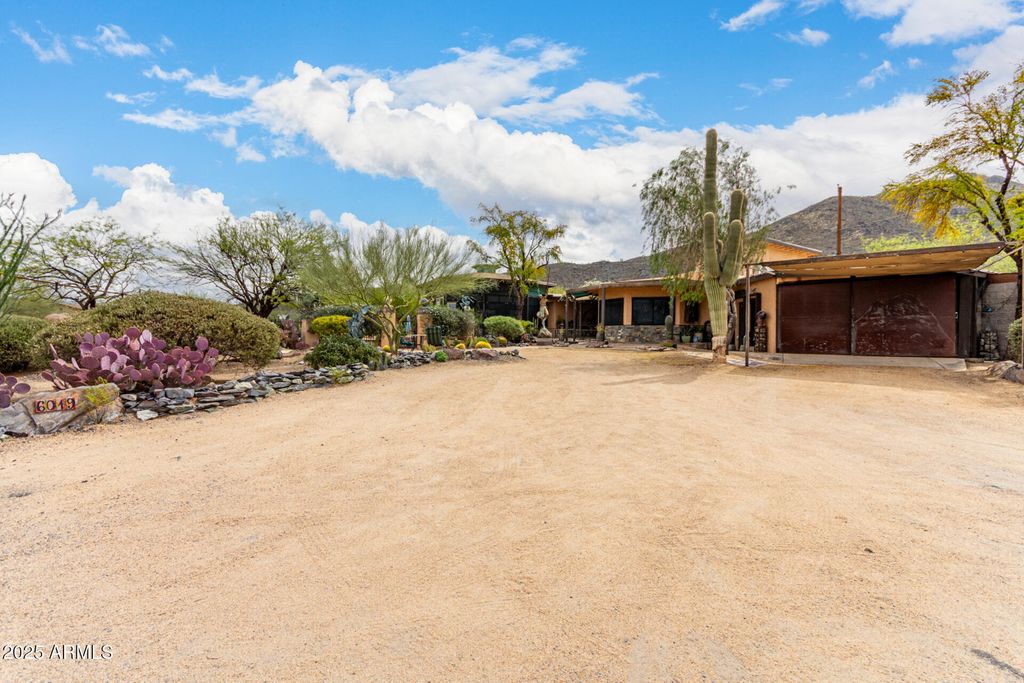 Photo of 6019 E Dolomora Place, Cave Creek, AZ 85331 (MLS # 6849124)