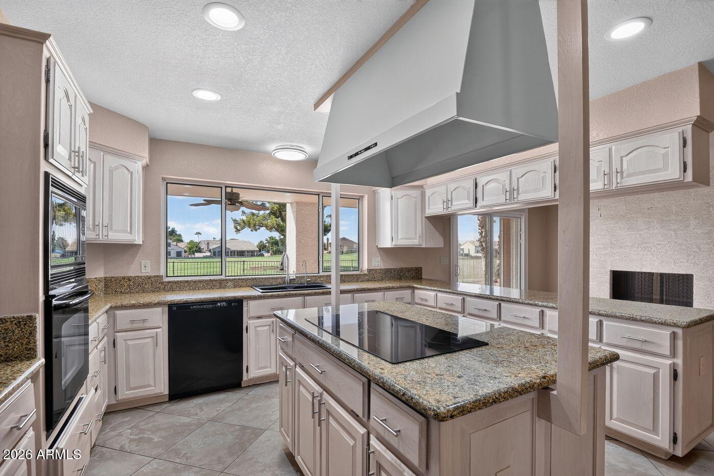 6091 W ROSE GARDEN Lane