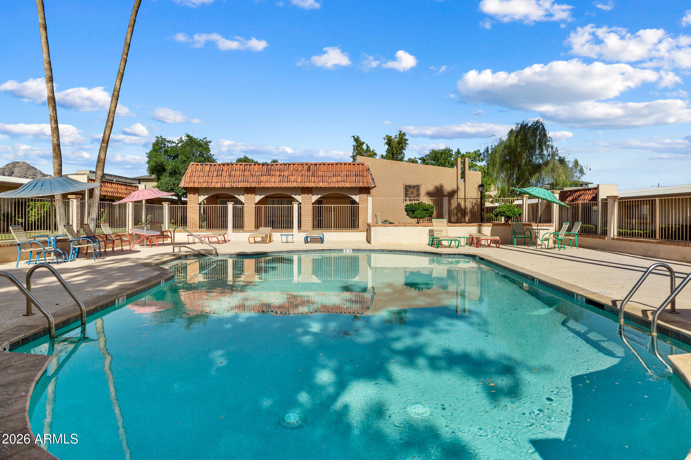 1320 E BETHANY HOME Road 102