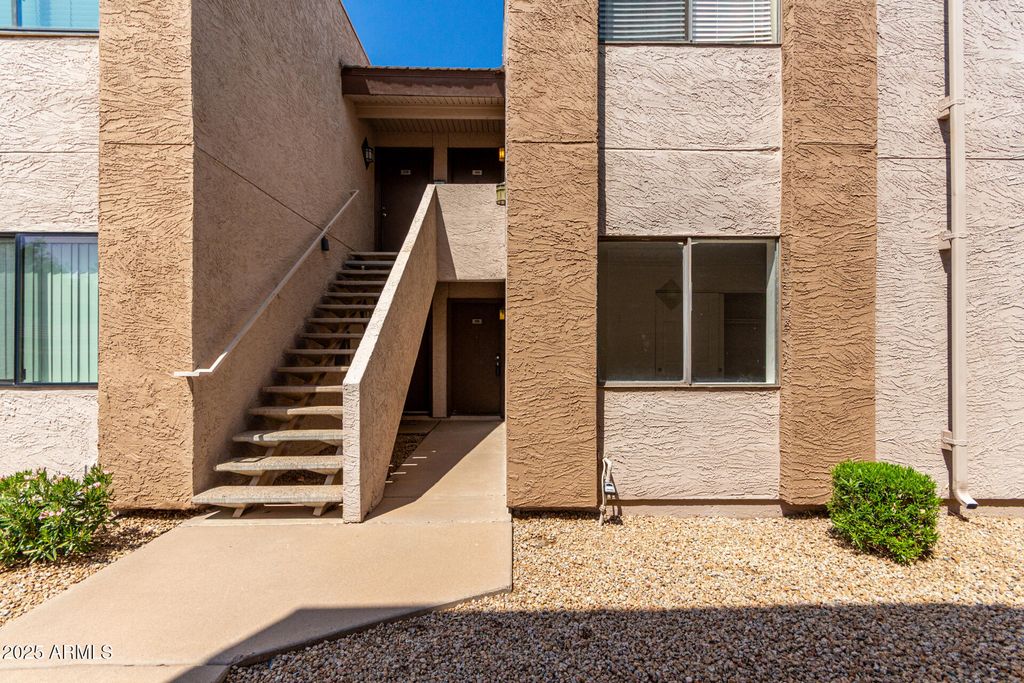 Photo of 1065 W 1st Street #109, Tempe, AZ 85281 (MLS # 6895240)