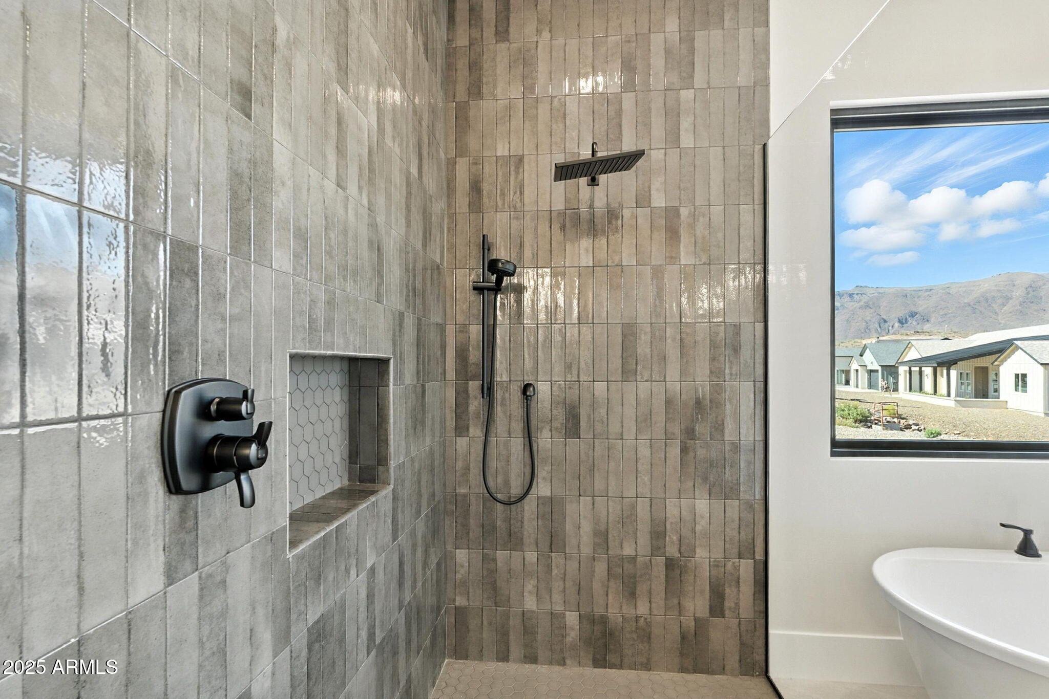 Montana Dorada - Residential