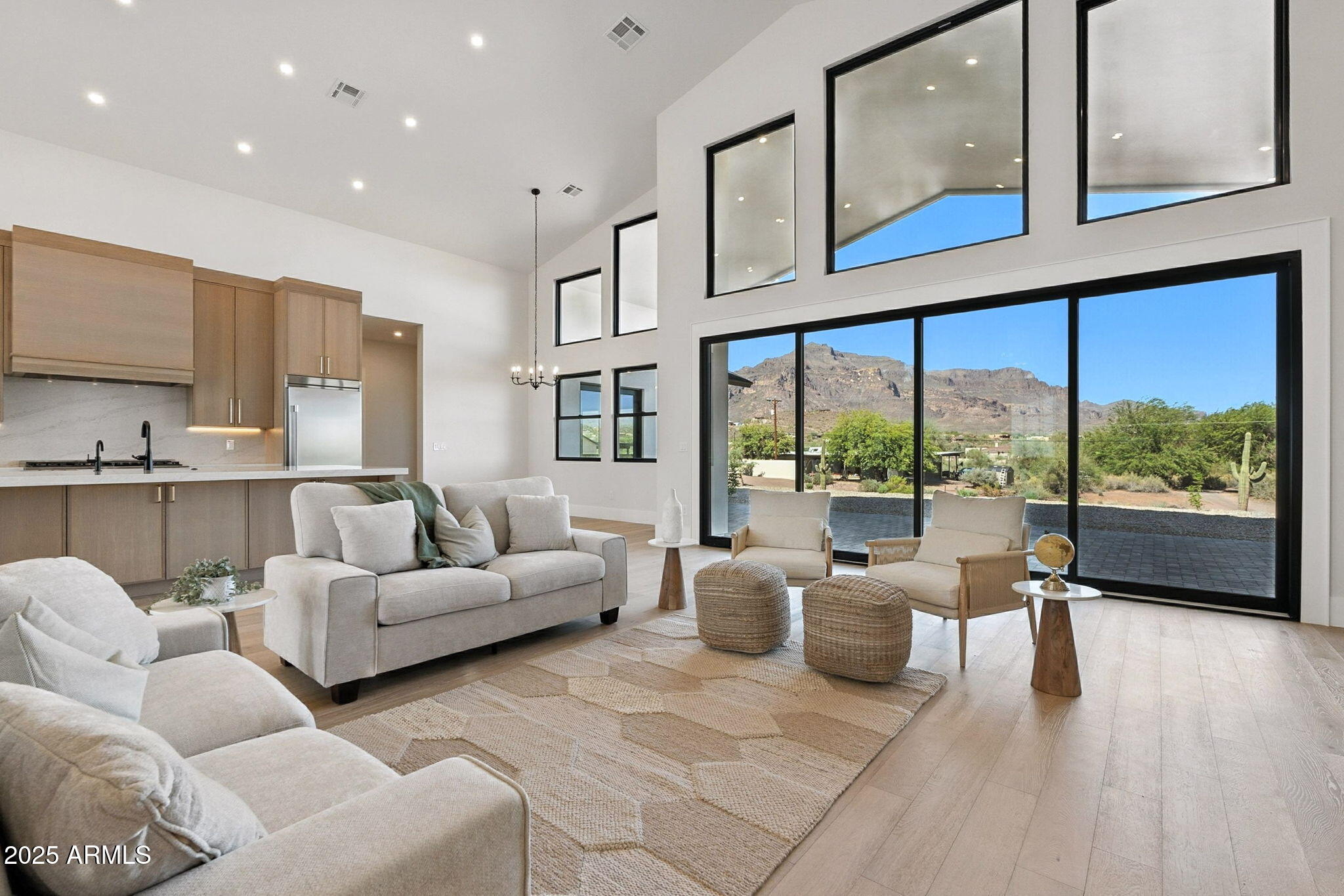 Montana Dorada - Residential