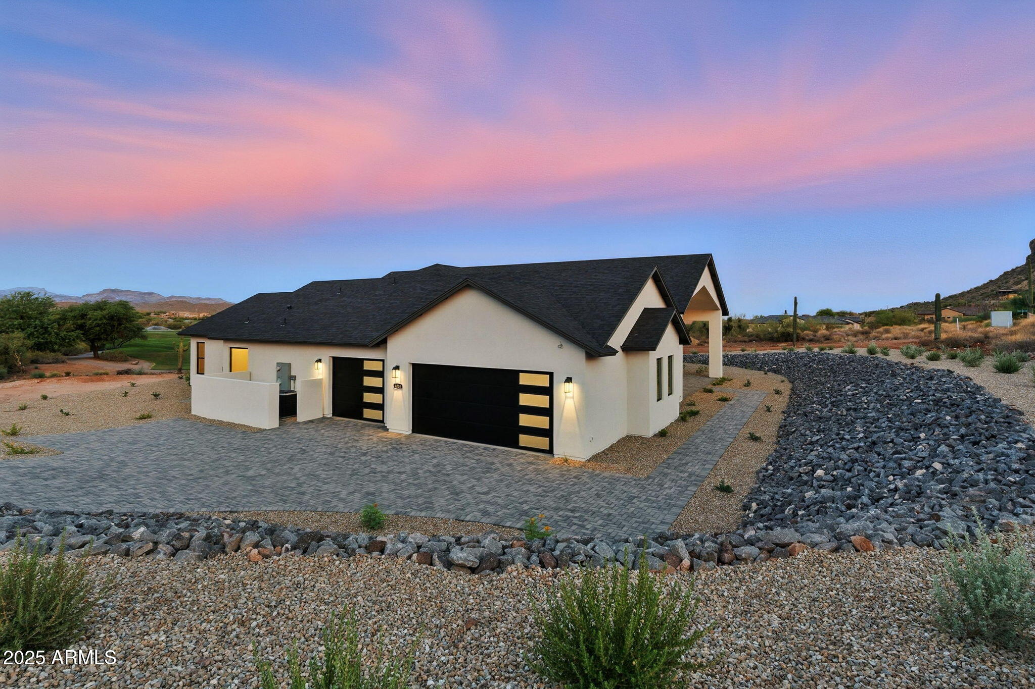 Montana Dorada - Residential