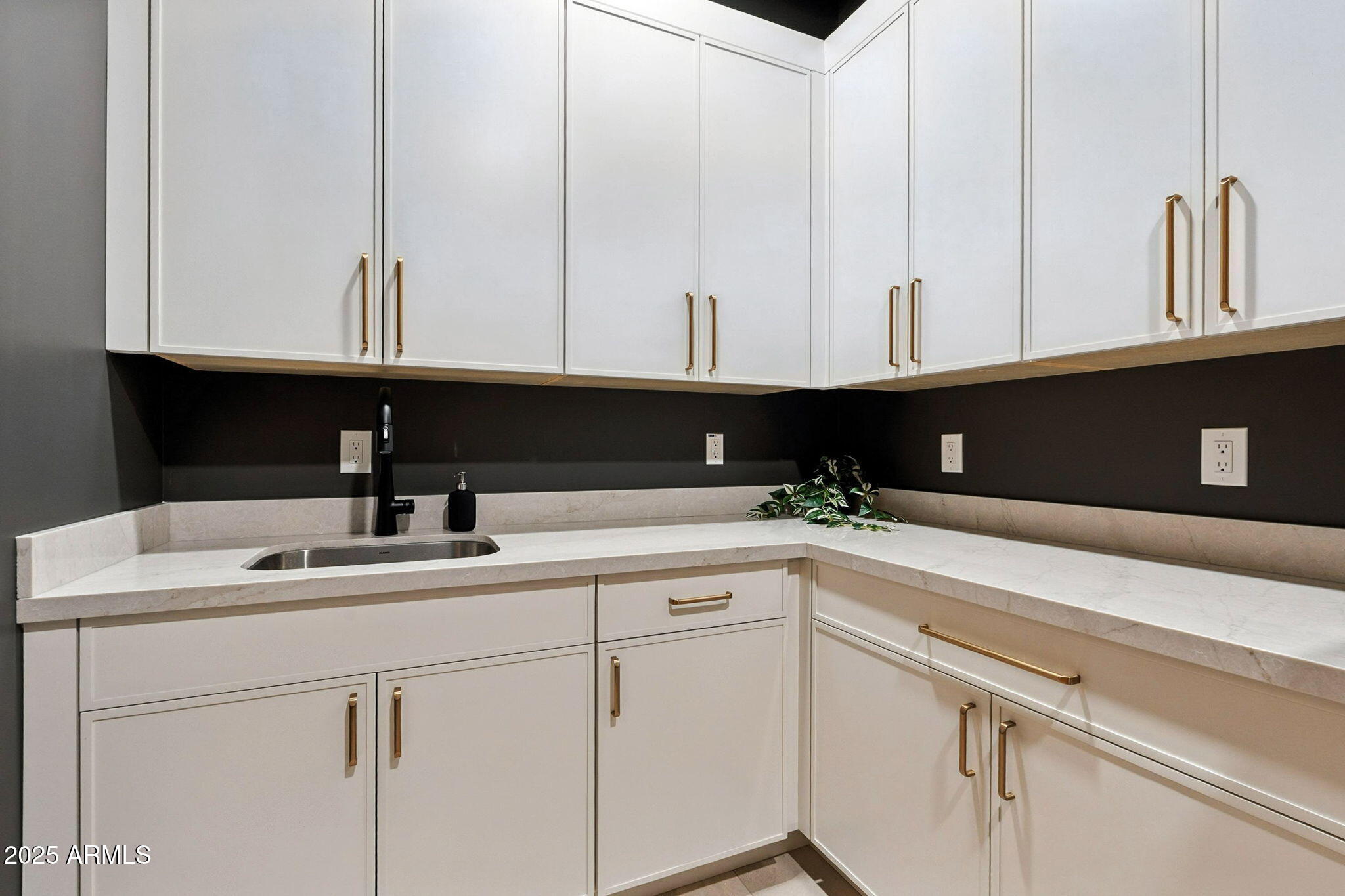 Montana Dorada - Residential