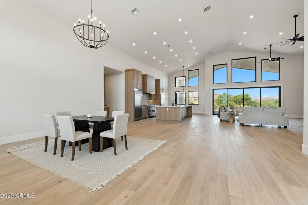 Photo of 4009 S Veronica Lane, Gold Canyon, AZ 85118 (MLS # 6899804)