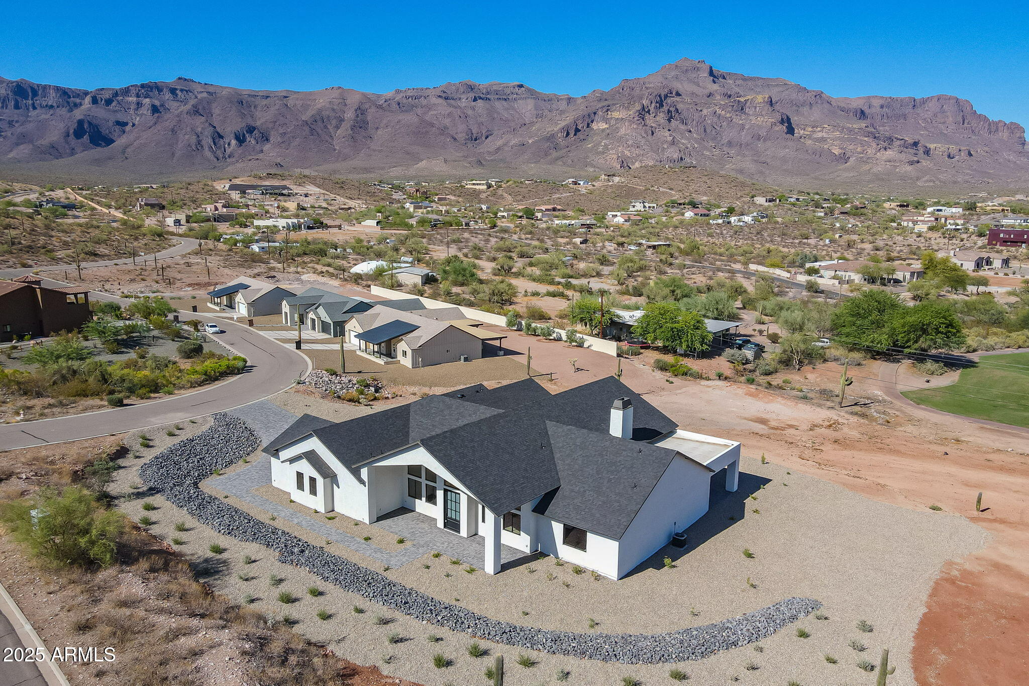 Montana Dorada - Residential