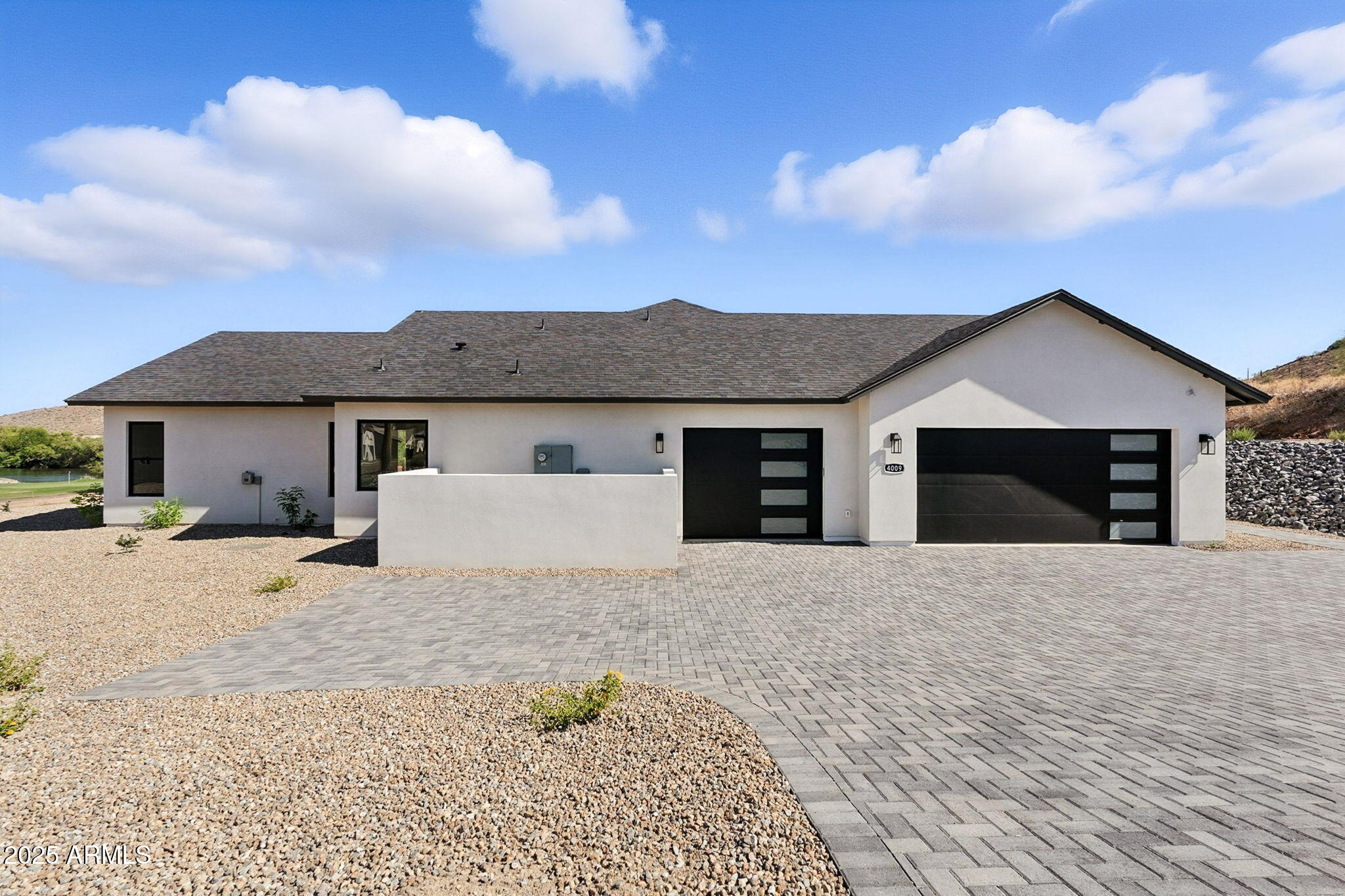 Montana Dorada - Residential