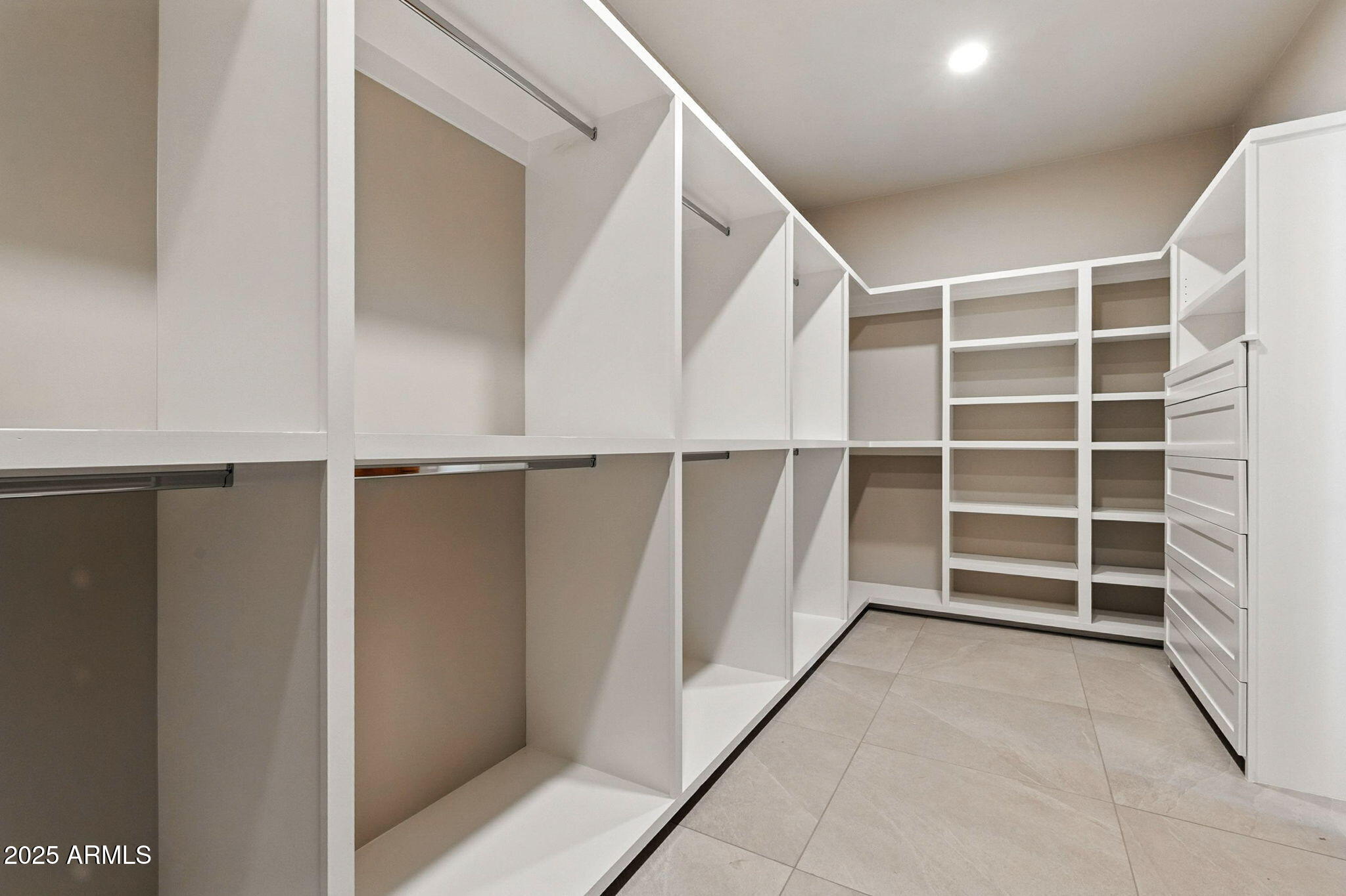 Montana Dorada - Residential