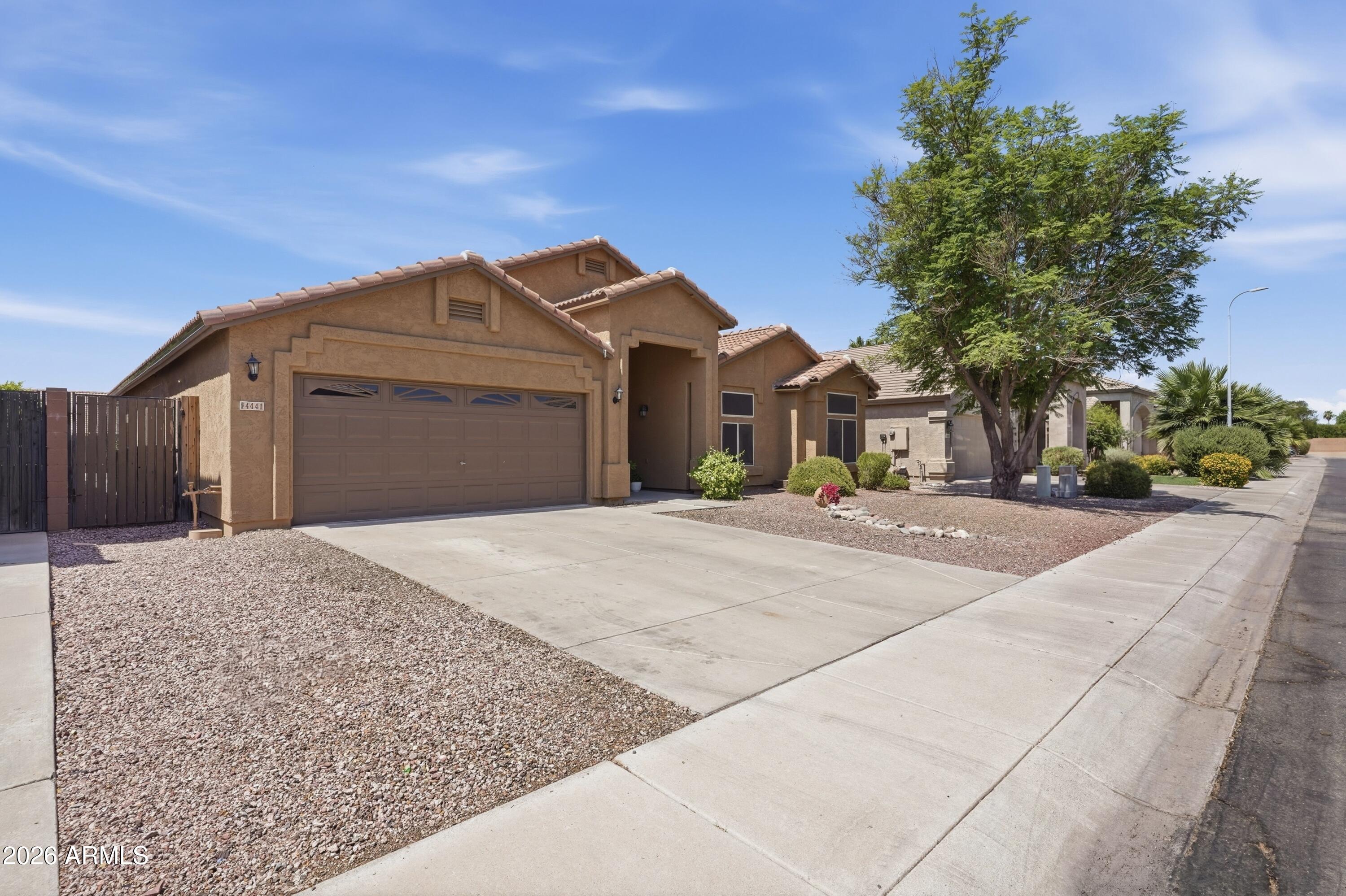 4441 E COTTONWOOD Lane