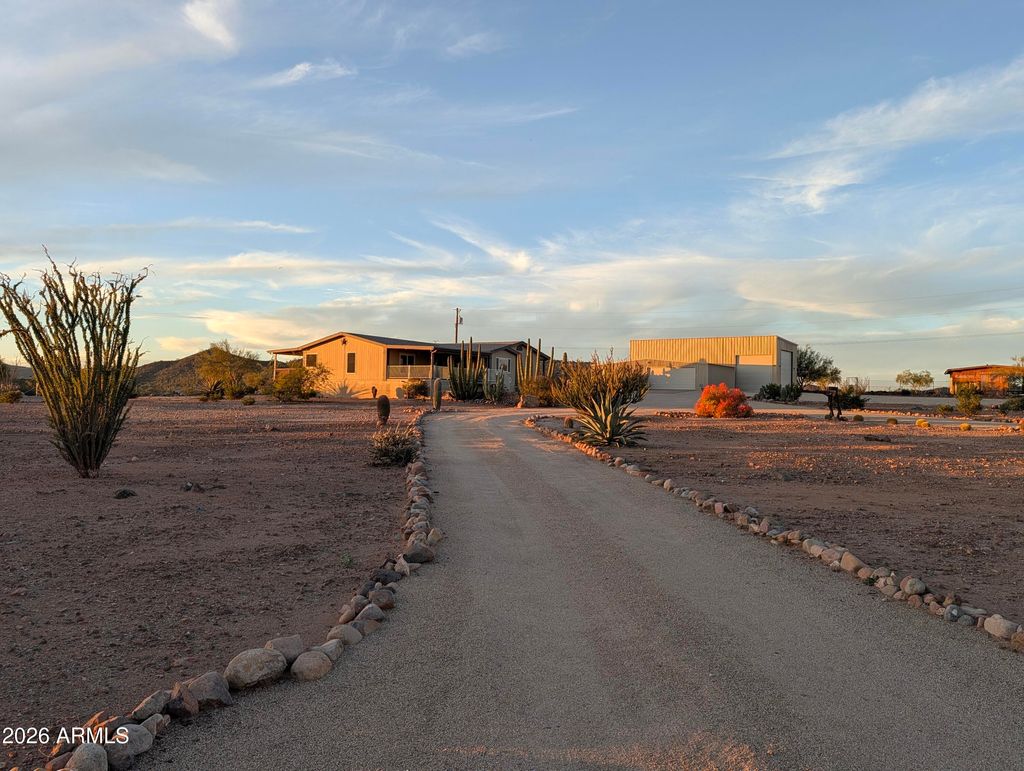 Photo of 48006 N 41st Avenue, New River, AZ 85087 (MLS # 6991559)