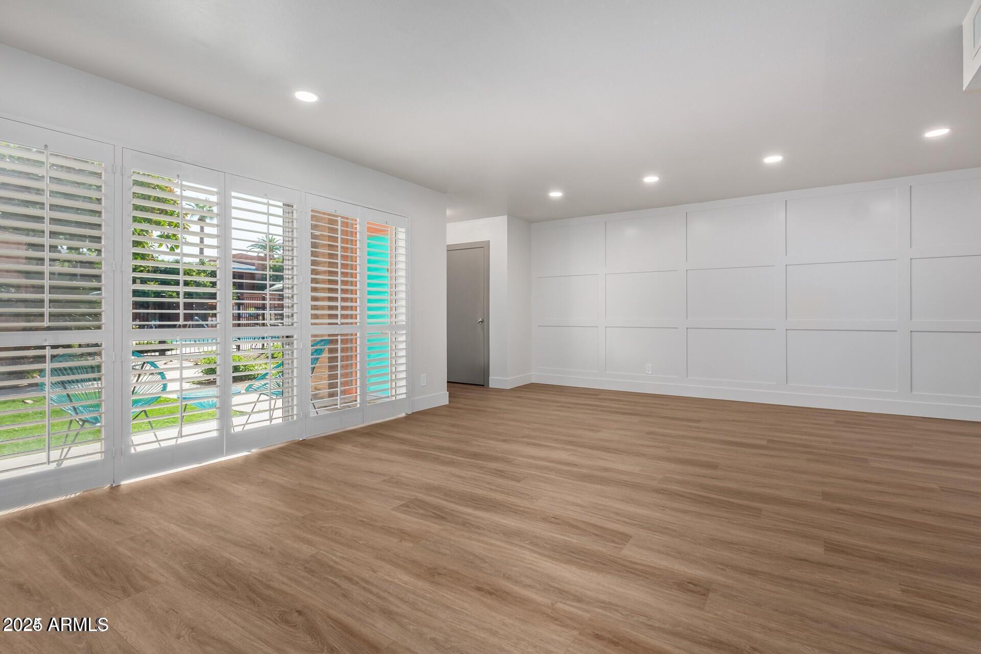 103 E PALM Lane 103-A