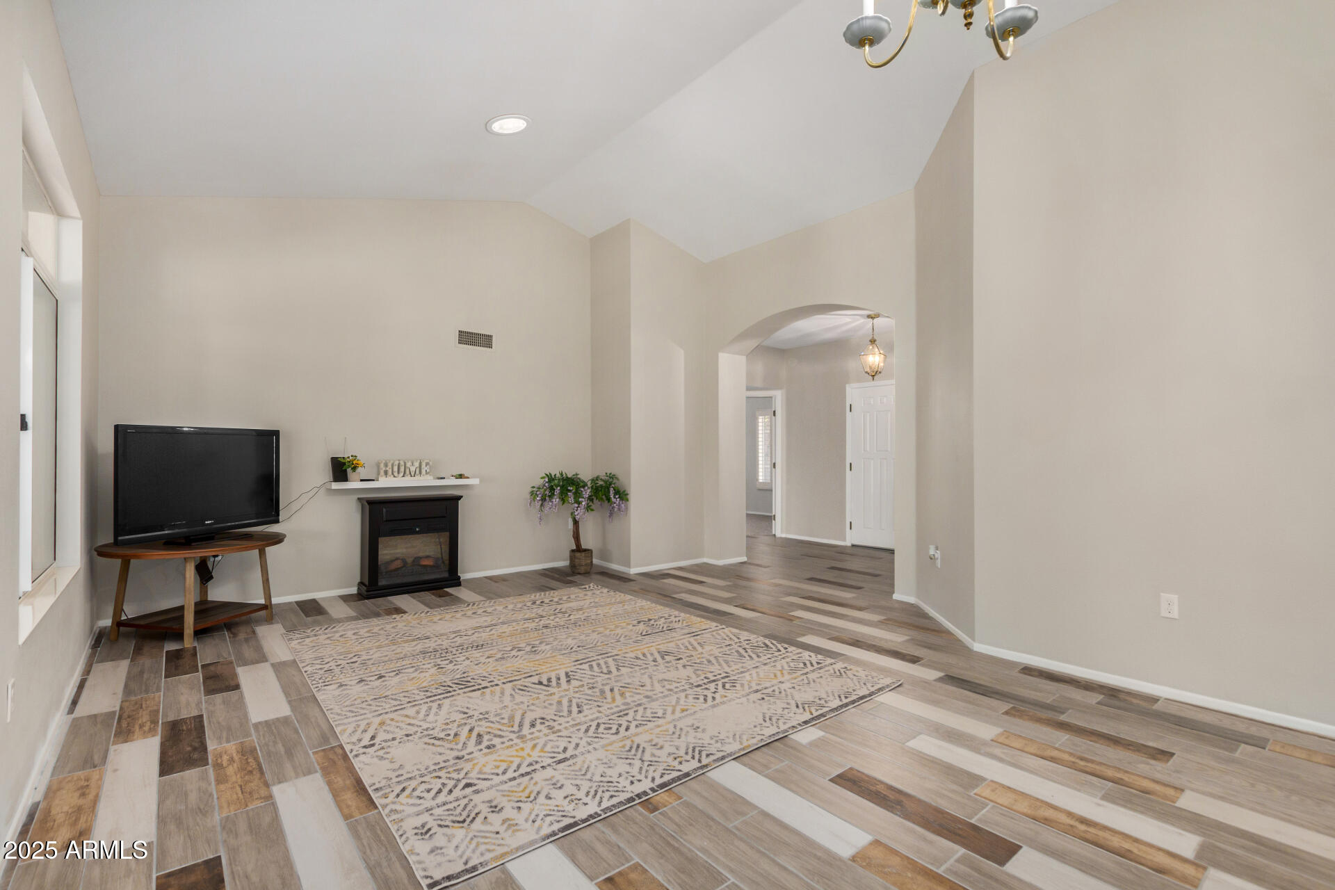 14413 W SKY HAWK Drive