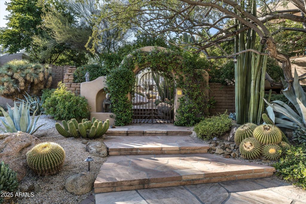 Photo of 7416 E Arroyo Hondo Road, Scottsdale, AZ 85266 (MLS # 6966918)