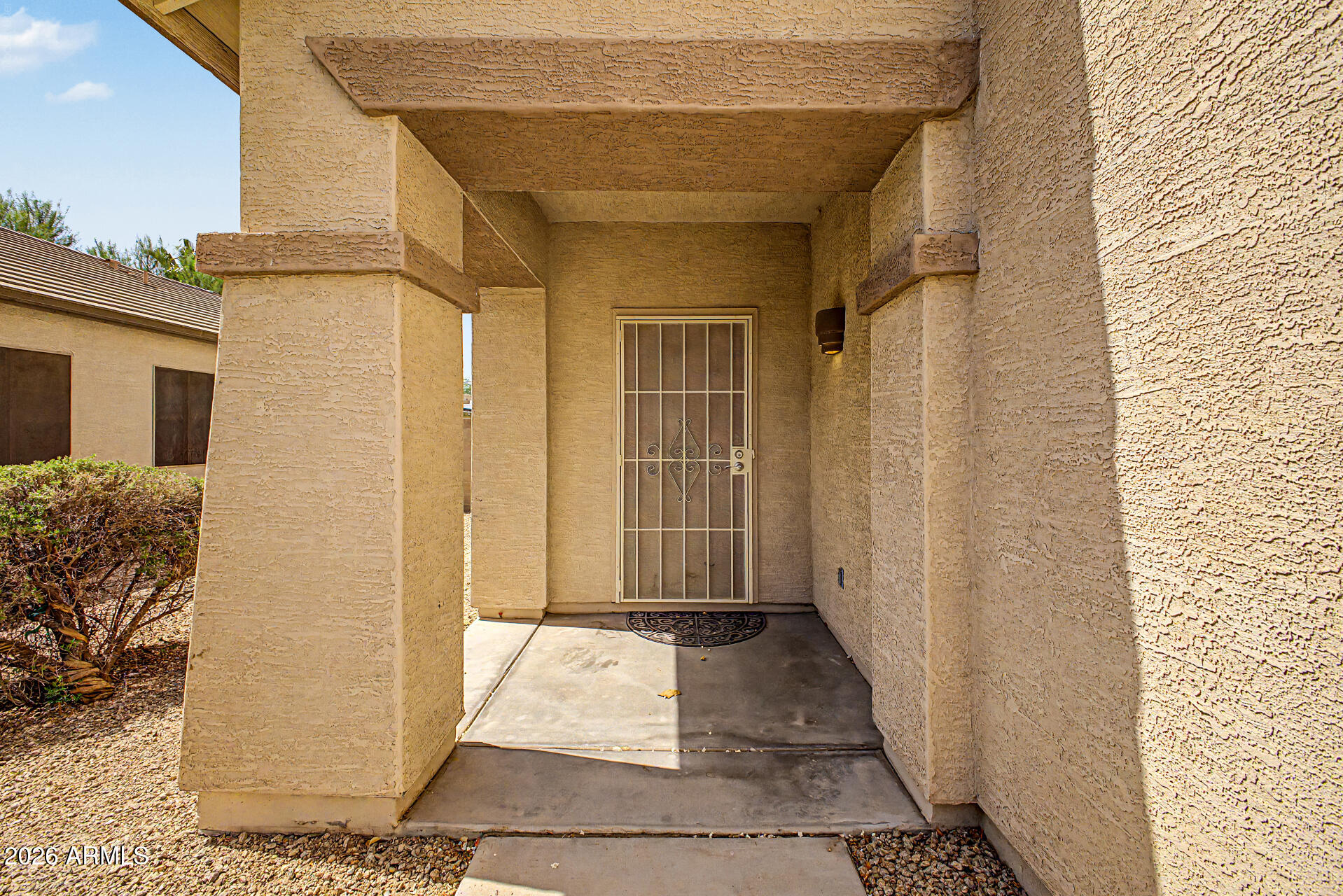 11601 W HILL Drive