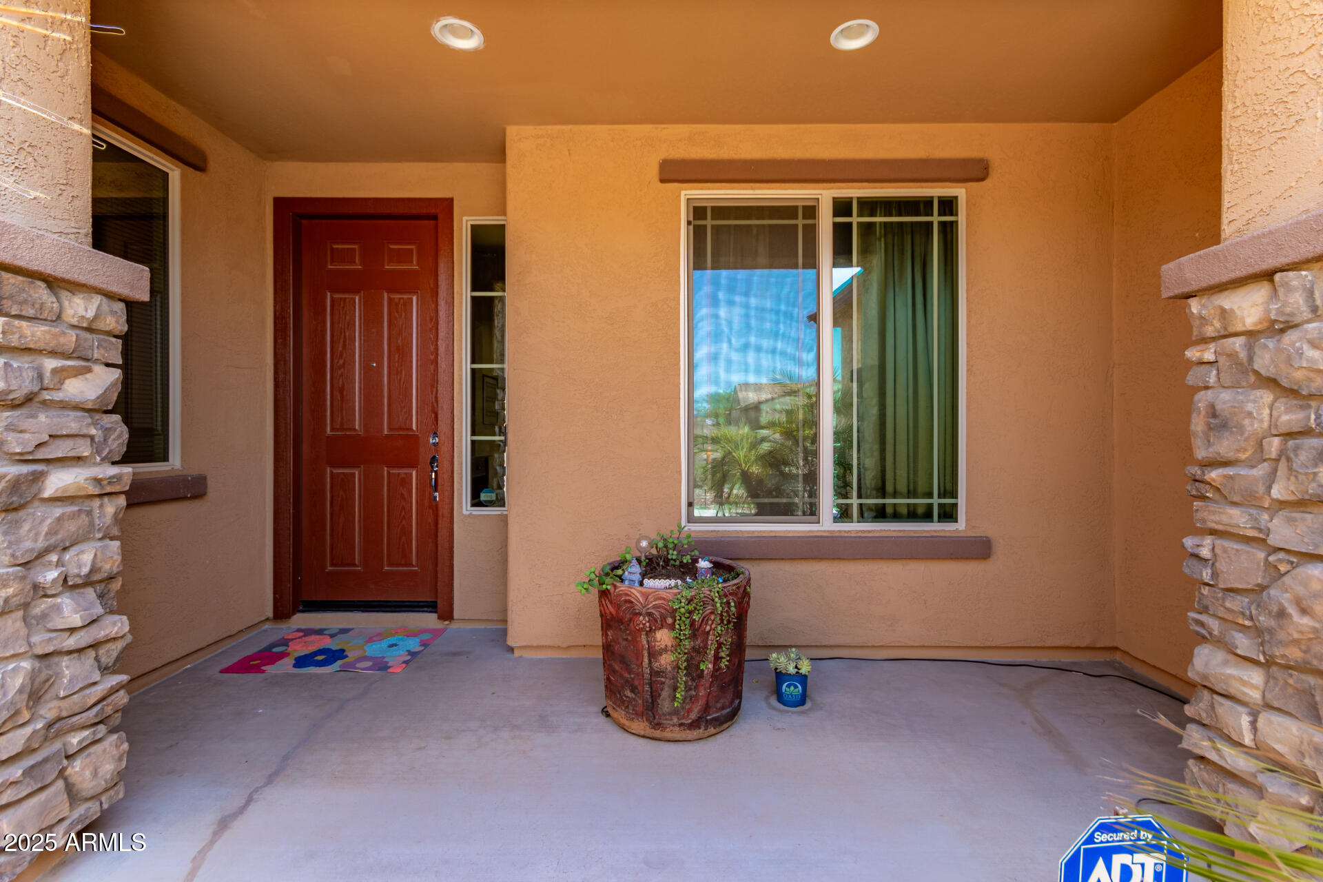 10403 W EL CORTEZ Place