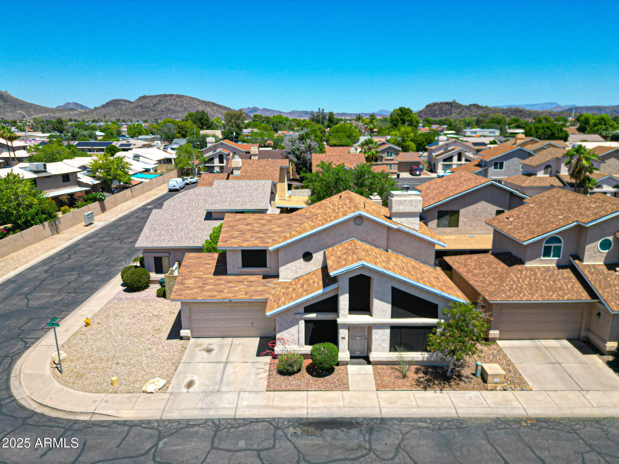 Search Homes 1 4210 W ROSEMONTE Drive
