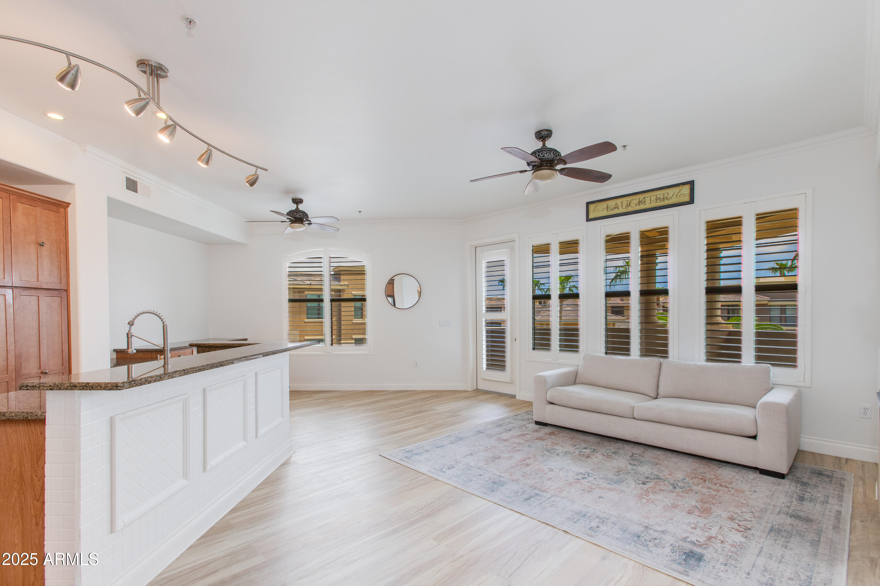 7601 E INDIAN BEND Road 3024
