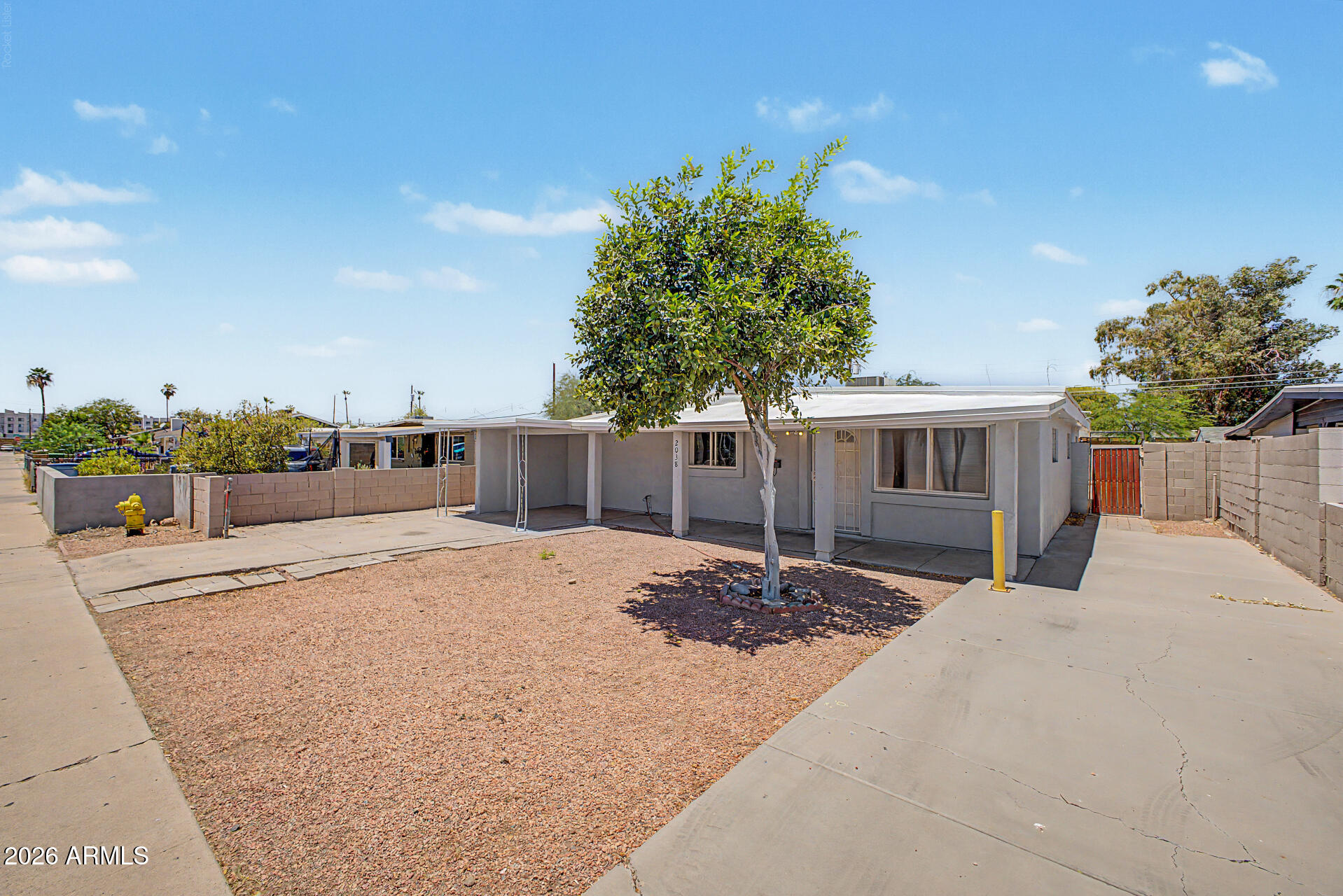2038 E LEMON Street