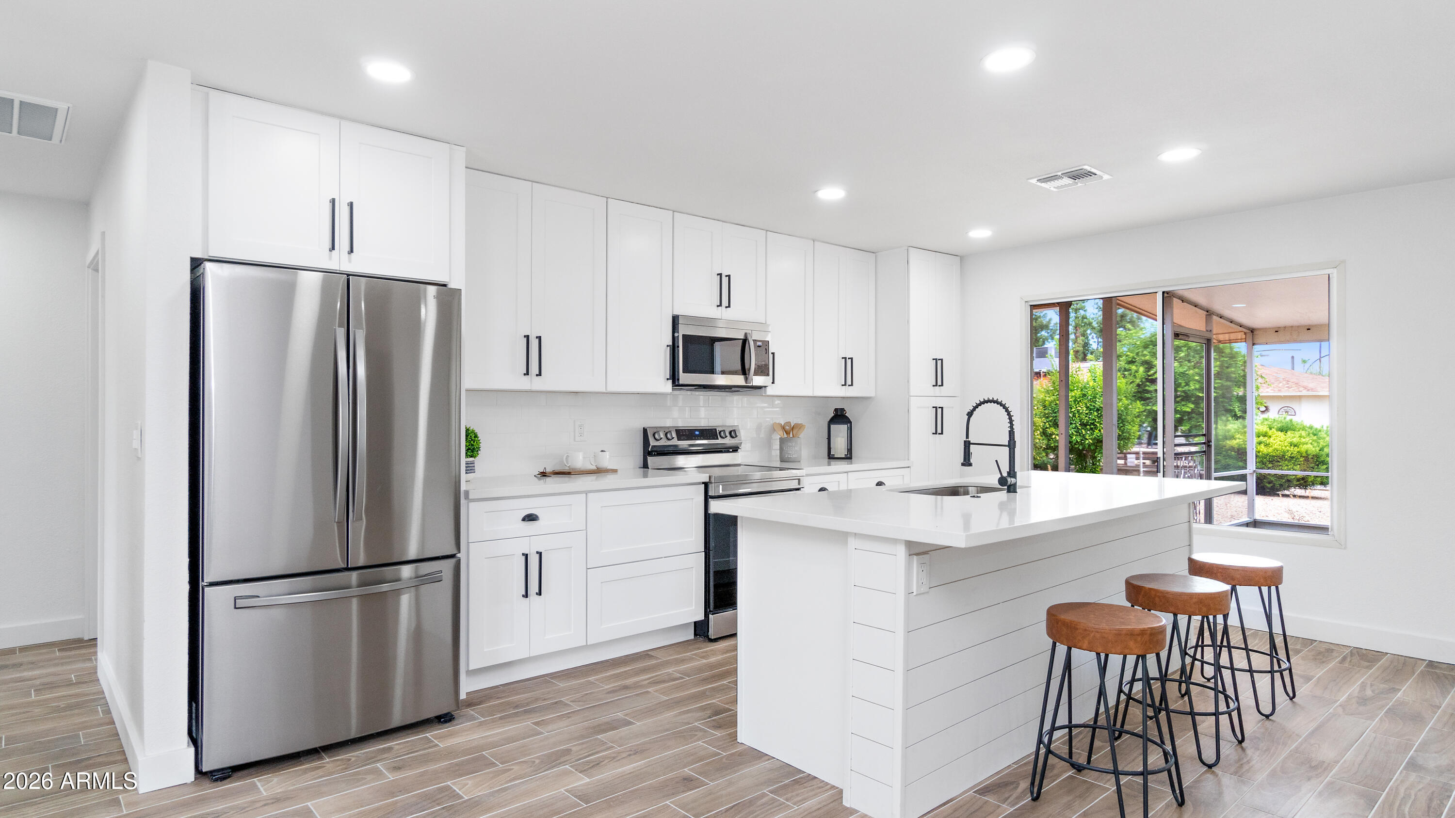 9635 W APPALOOSA Drive