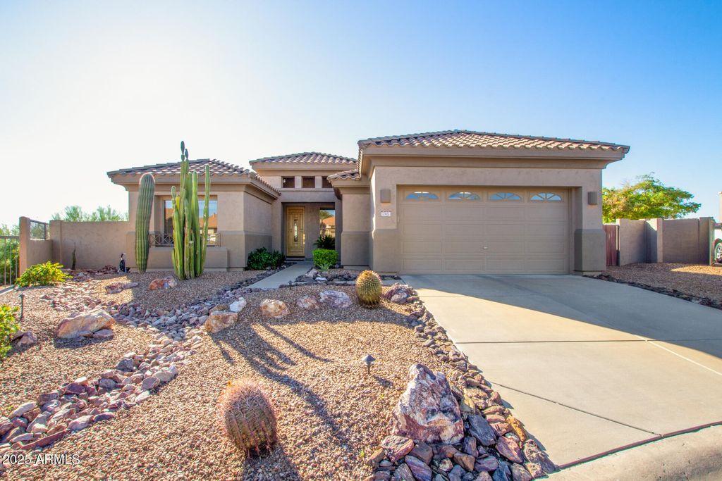 Photo of 7302 E Minton Circle, Mesa, AZ 85207 (MLS # 6930907)