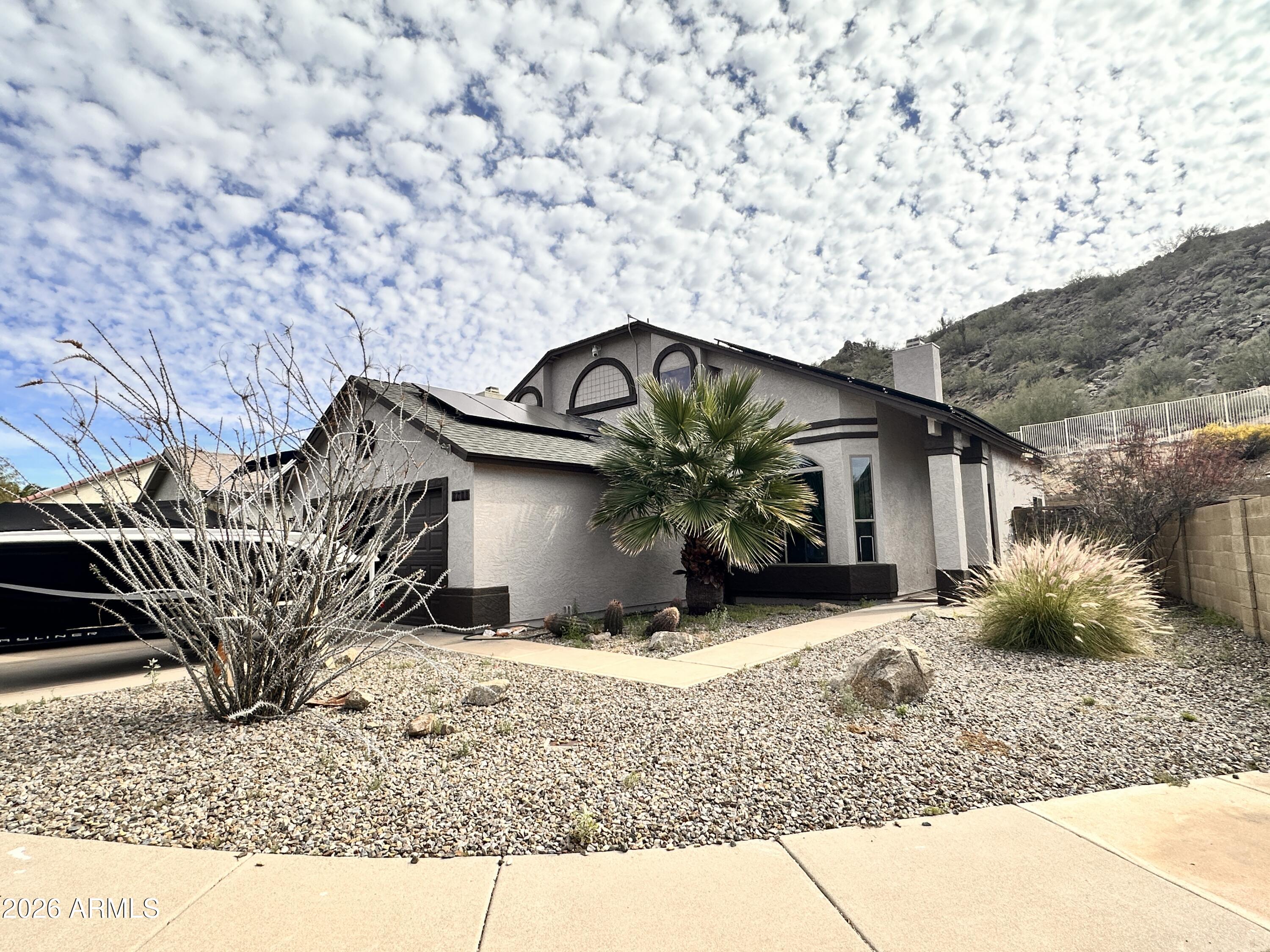 1711 E Behrend Drive