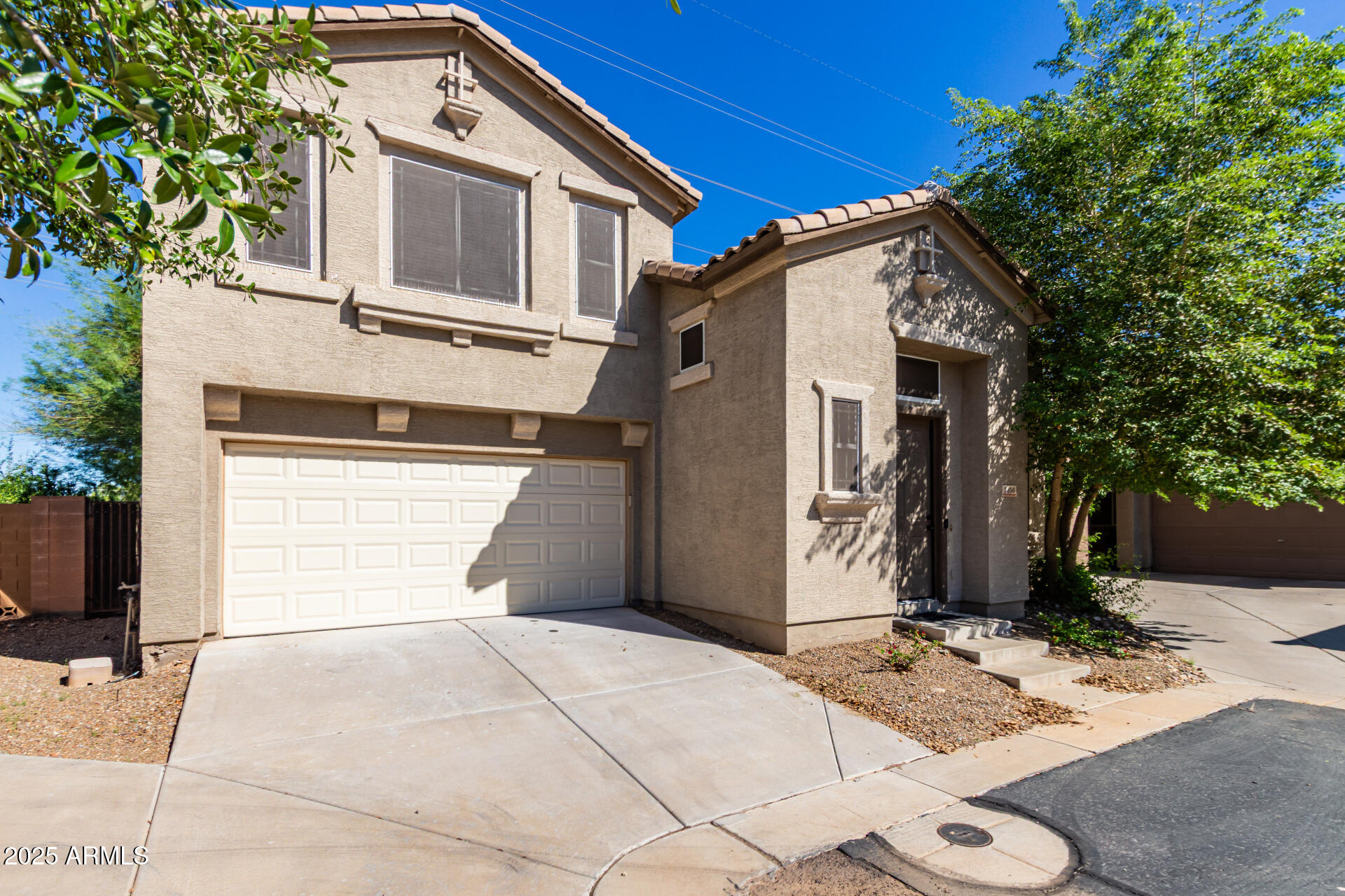3856 E MINTON Street
