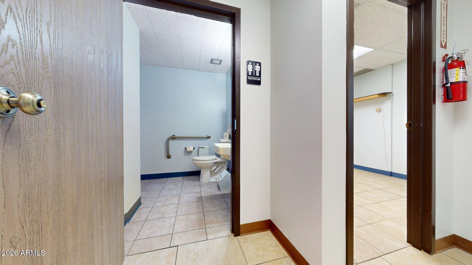 515 W Buckeyes Road 306