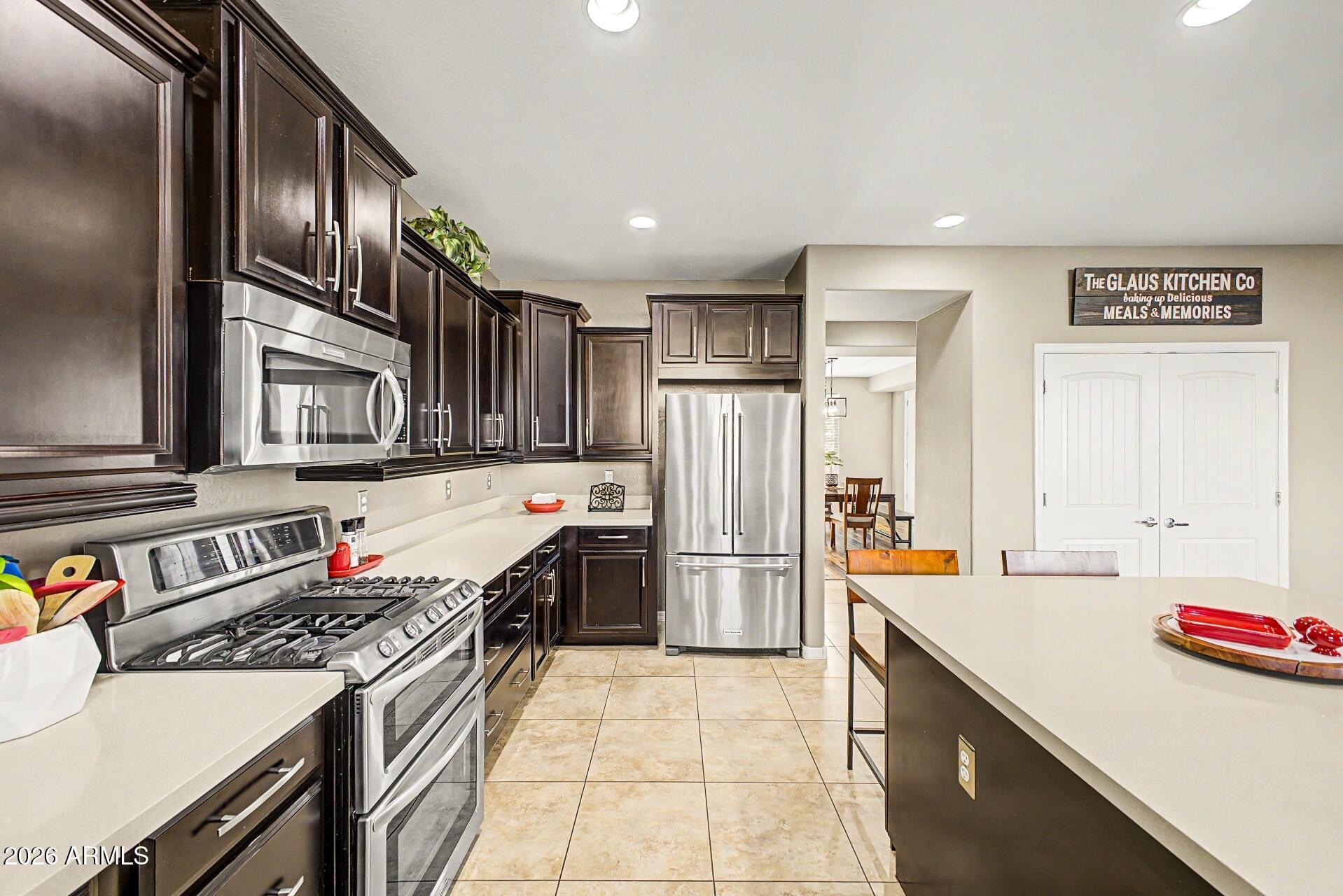 SURPRISE FARMS PHASE 4 PARCEL 1 - Residential