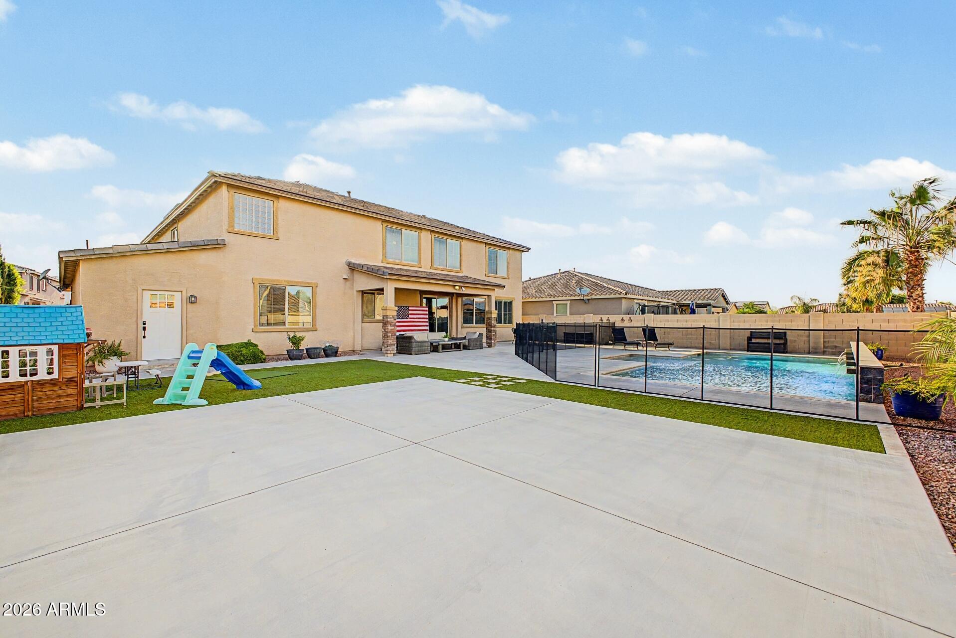 SURPRISE FARMS PHASE 4 PARCEL 1 - Residential