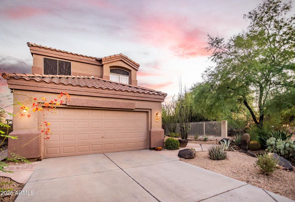 Photo of 4243 E Smokehouse Trail, Cave Creek, AZ 85331 (MLS # 6981918)