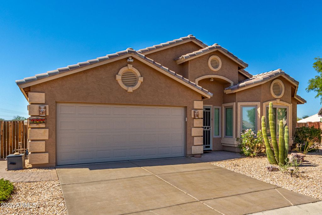 Photo of 9255 E Shasta Drive, Gold Canyon, AZ 85118 (MLS # 6926854)
