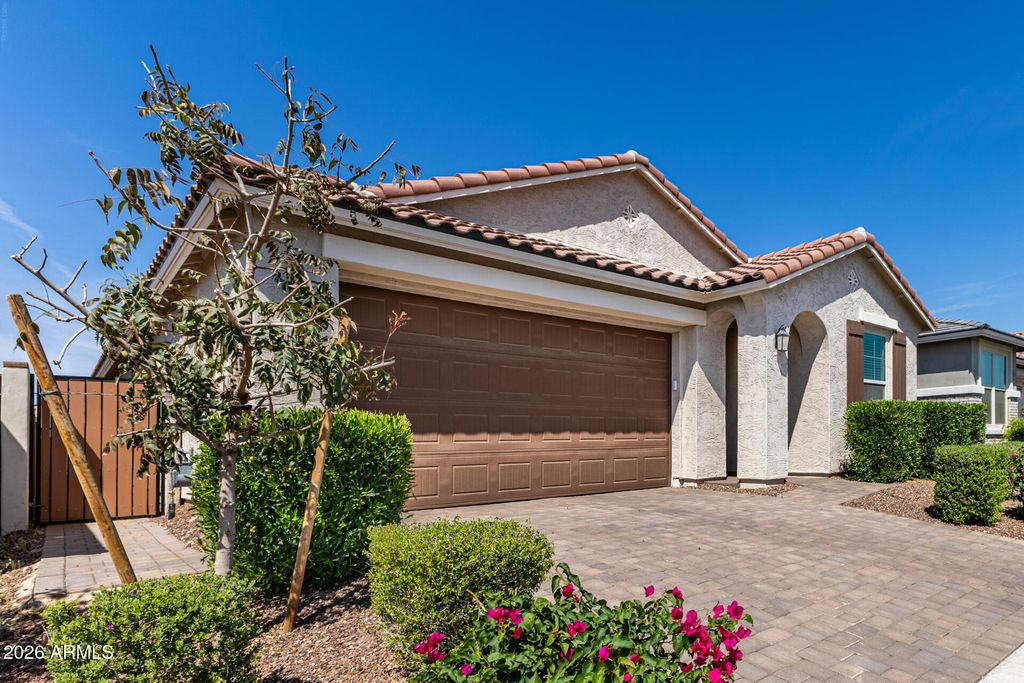 Photo of 4420 N 202nd Lane, Litchfield Park, AZ 85340 (MLS # 7006633)