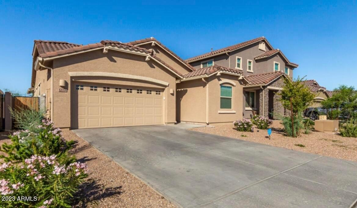 12356 W Orangewood Avenue