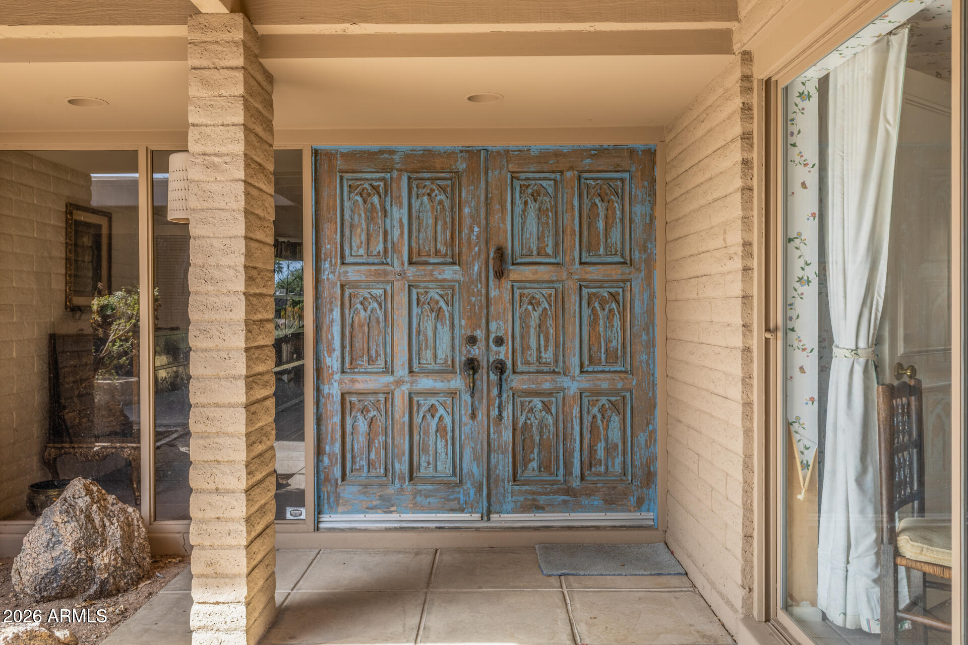 5434 E LINCOLN Drive 4