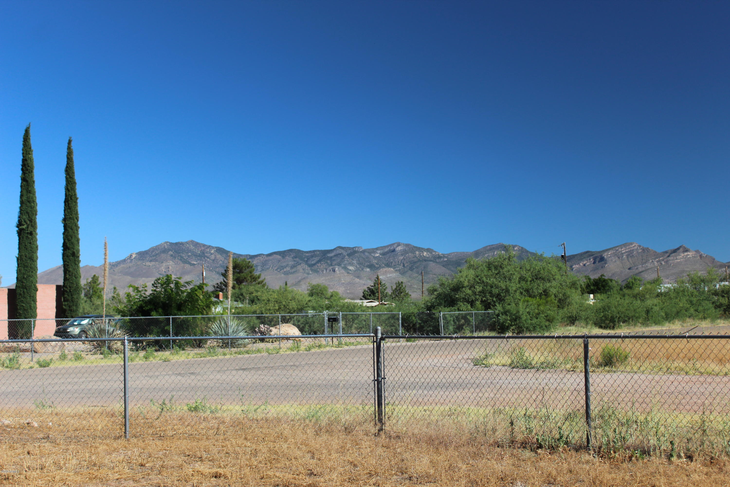 HODGINS ACRES - Residential