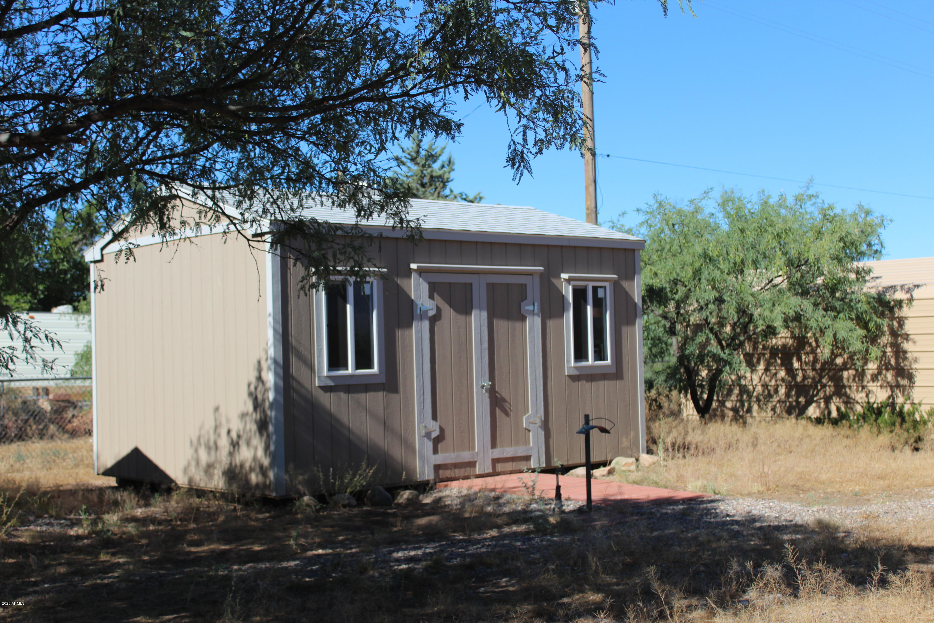 HODGINS ACRES - Residential