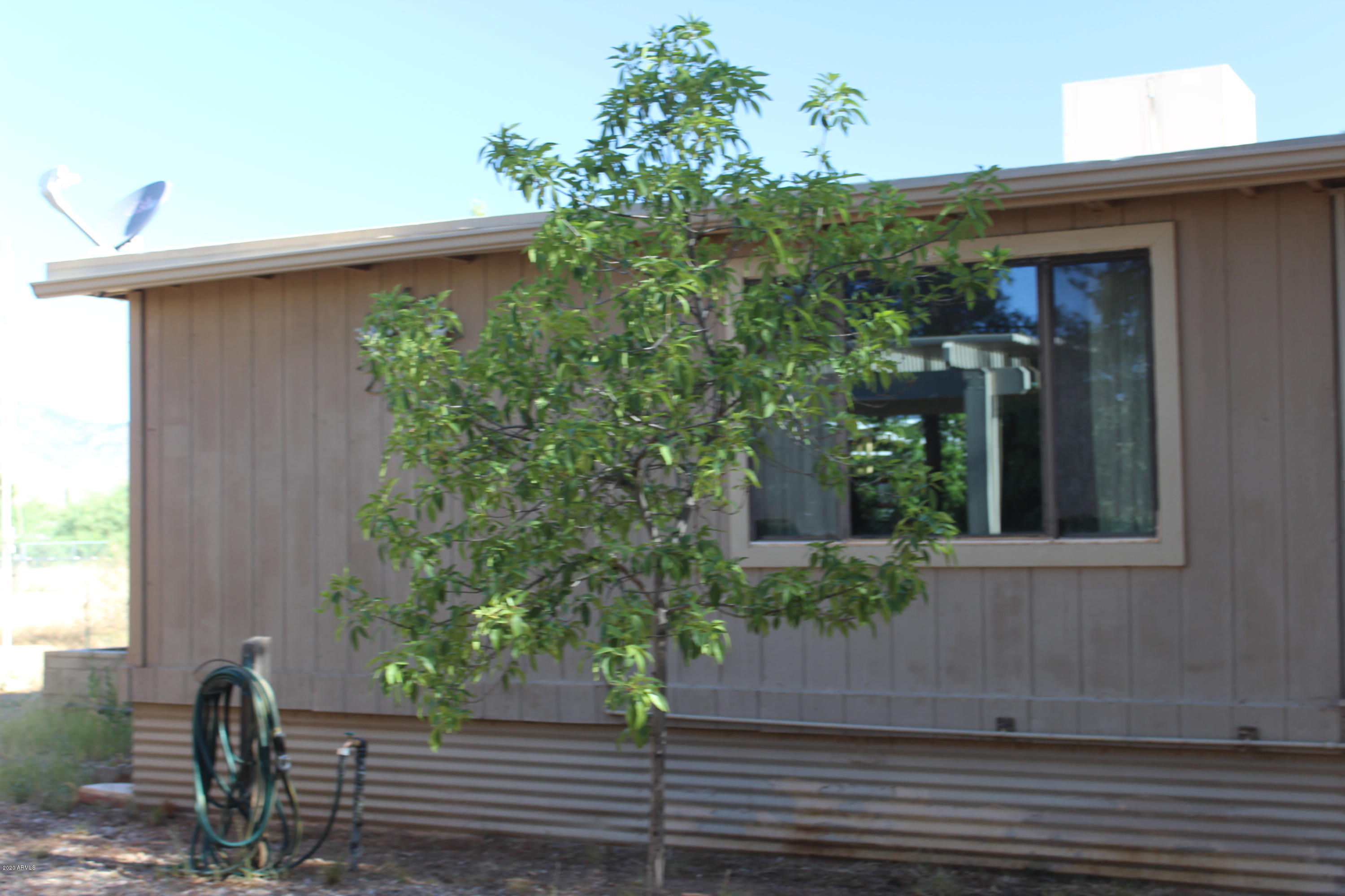 HODGINS ACRES - Residential
