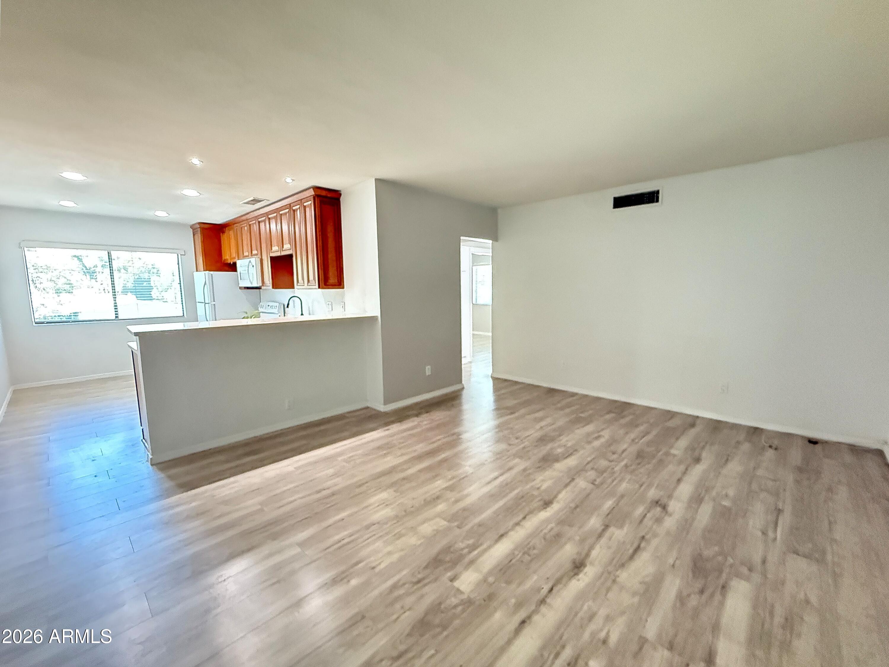 749 E Montebello Avenue 233